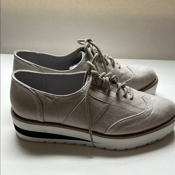 Madden Girl Gray Sneakers with Platform Sole Beige color Size 8.5 - Picture 5 of 11